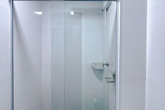 Banheiro de apartamento para alugar com 1 quarto, 40m² em Vila Regente Feijó, São Paulo
