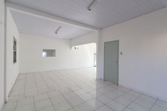Sala de casa à venda com 1 quarto, 311m² em Itaquera, São Paulo