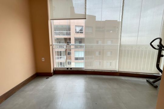 Varanda de apartamento à venda com 2 quartos, 200m² em Jardim Apoador, São Paulo