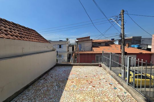 Varanda 02 de casa para alugar com 8 quartos, 226m² em Jardim Pereira, Guarulhos