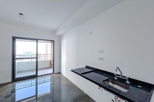 Cozinha de kitnet/studio à venda com 1 quarto, 27m² em Vila Zilda, São Paulo