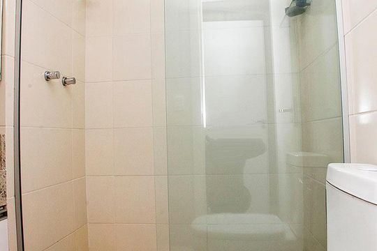Banheiro 1 Quarto Suíte de apartamento à venda com 2 quartos, 240m² em Floresta, Porto Alegre