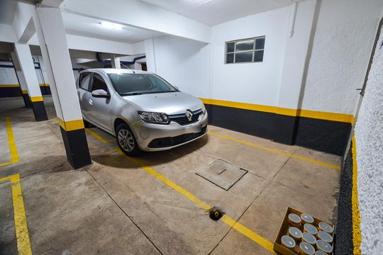 Garagem de apartamento à venda com 4 quartos, 168m² em Funcionários, Belo Horizonte
