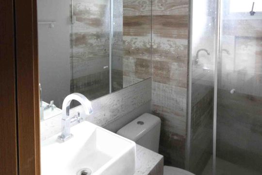 Banheiro de apartamento à venda com 2 quartos, 47m² em Jardim Nove de Julho, São Paulo