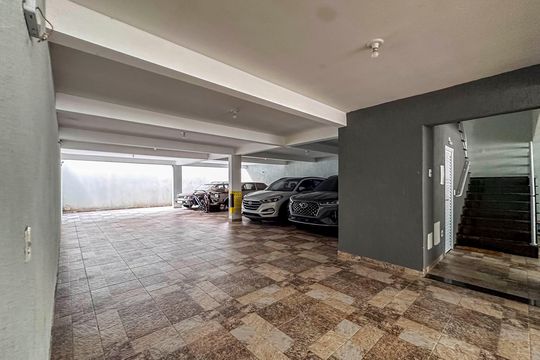 Garagem de apartamento à venda com 2 quartos, 100m² em Vila Pires, Santo André