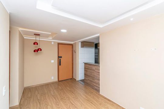 Sala de apartamento à venda com 2 quartos, 48m² em Colégio, Rio de Janeiro