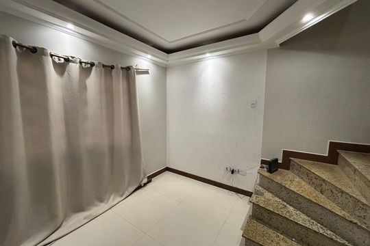 Sala de casa para alugar com 5 quartos, 150m² em Jardim Popular, São Paulo