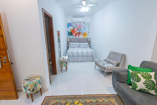sala / quarto de kitnet/studio para alugar com 1 quarto, 40m² em Jardim Guanabara, Belo Horizonte
