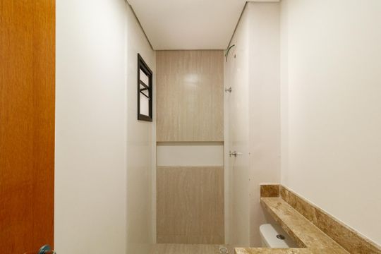 Banheiro de apartamento à venda com 2 quartos, 41m² em Vila Gustavo, São Paulo
