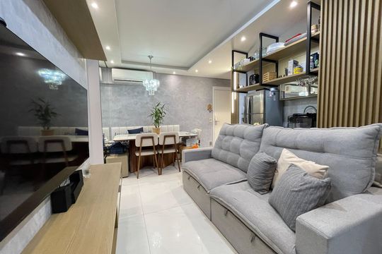 Sala de apartamento à venda com 2 quartos, 66m² em Caxingui, São Paulo