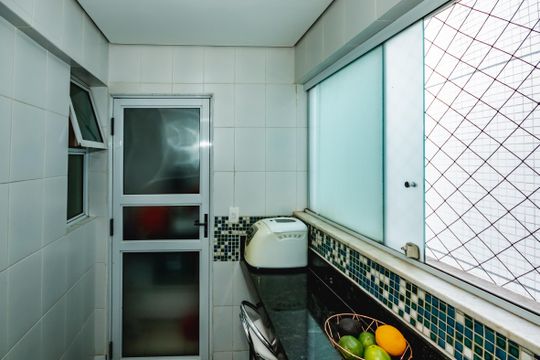 Apartamento para alugar com 4 quartos, 323m² em Castelo, Belo Horizonte