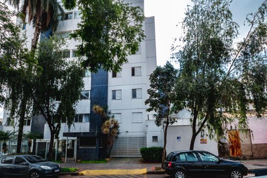 Apartamento para alugar com 4 quartos, 323m² em Castelo, Belo Horizonte