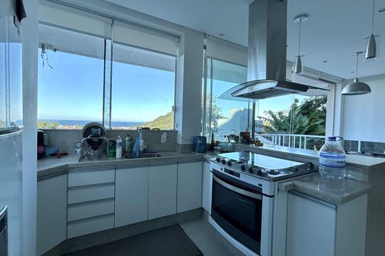 Cozinha de casa para alugar com 3 quartos, 450m² em Morro das Pedras, Florianópolis