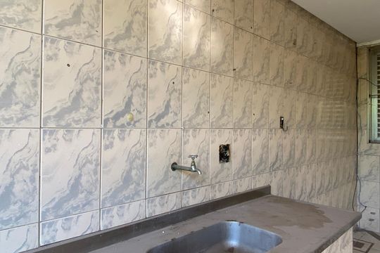 Área de Serviço de casa à venda com 4 quartos, 250m² em Km 18, Osasco