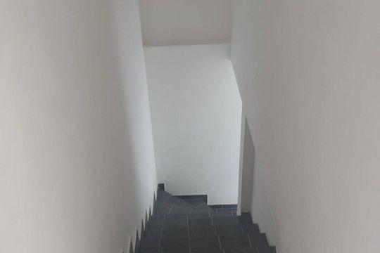 Escada de casa à venda com 5 quartos, 265m² em Jardim Petroni, São Bernardo do Campo