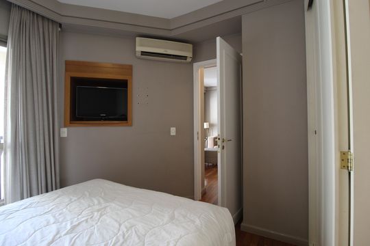 Quarto Suíte de apartamento para alugar com 1 quarto, 52m² em Vila Nova Conceição, São Paulo