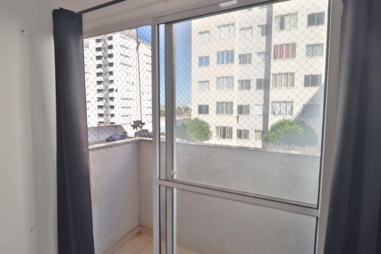 Sacada de apartamento para alugar com 2 quartos, 48m² em Jardim Holanda, Uberlândia