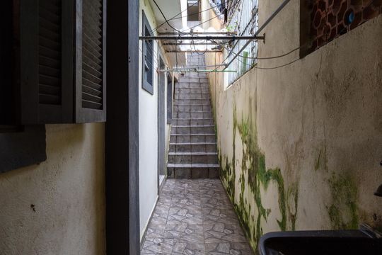 Área de Serviço de casa para alugar com 1 quarto, 40m² em Jardim Santa Maria, Guarulhos