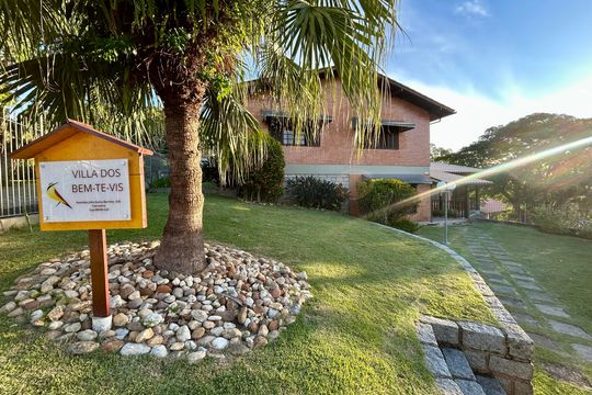 Fachada de kitnet/studio para alugar com 1 quarto, 14m² em Saco dos Limões, Florianópolis