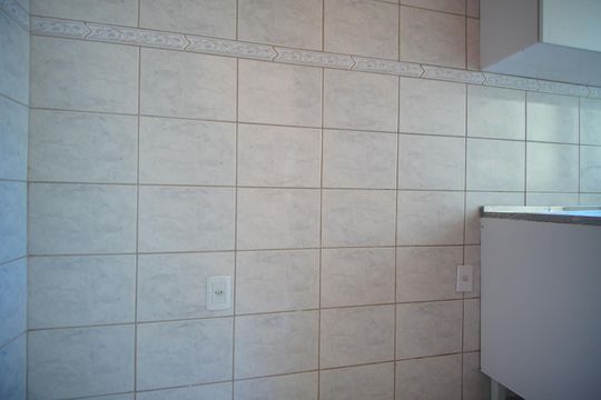 Cozinha de apartamento para alugar com 1 quarto, 46m² em Floresta, Porto Alegre