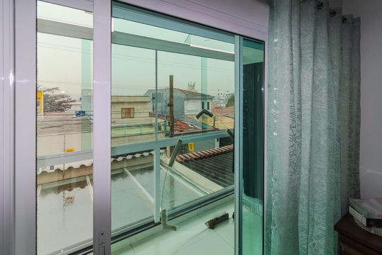 Sacada de casa à venda com 3 quartos, 260m² em Jardim Vila Formosa, São Paulo