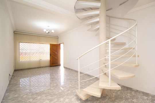 Casa à venda com 3 quartos, 118m² em Vila Nova Cachoeirinha, São Paulo