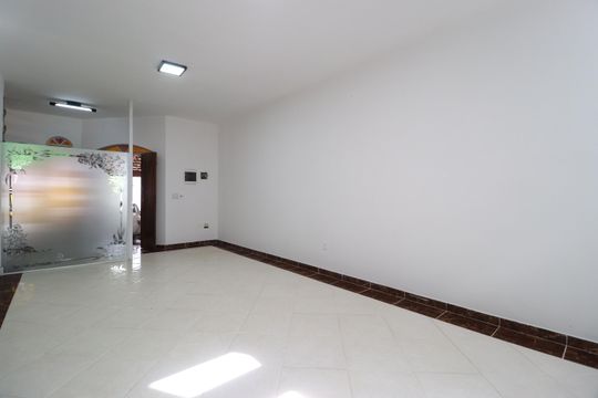 Casa para alugar com 4 quartos, 400m² em Chácaras Tubalina E Quartel, Uberlândia