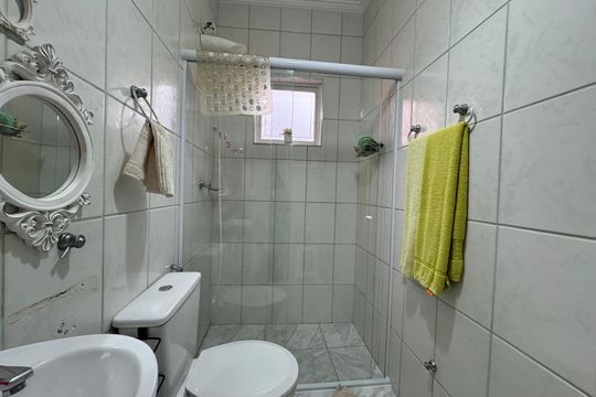 Banheiro da Suíte 2 de casa para alugar com 3 quartos, 166m² em Vila Yara, Osasco