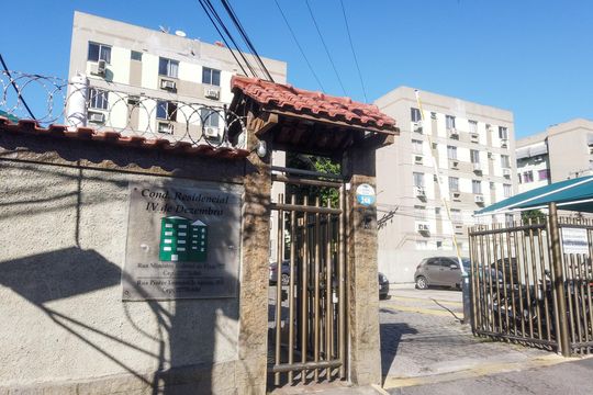 Fachada de apartamento à venda com 2 quartos, 50m² em Pechincha, Rio de Janeiro