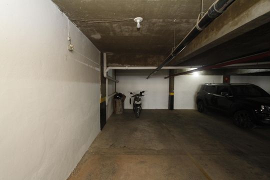 Garagem de apartamento para alugar com 3 quartos, 140m² em Gutierrez, Belo Horizonte