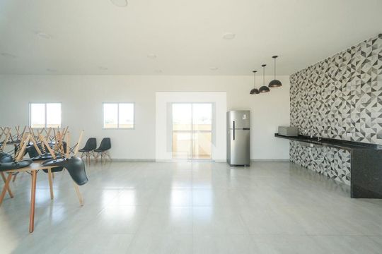 Área comum de kitnet/studio para alugar com 1 quarto, 36m² em Vila Granada, São Paulo