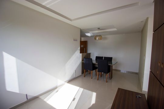 Apartamento à venda com 2 quartos, 60m² em Riacho Fundo Ii, Brasília