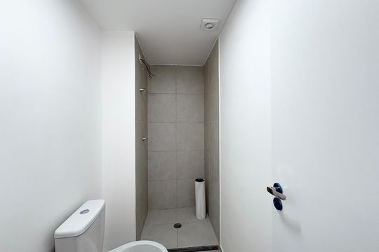 Banheiro de apartamento para alugar com 2 quartos, 36m² em Nossa Senhora do O, São Paulo