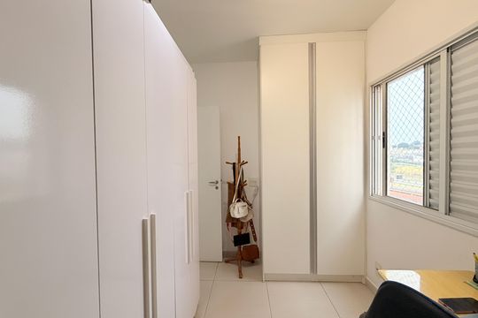 Quarto 3 de apartamento à venda com 3 quartos, 61m² em Parque Uniao, Jundiaí
