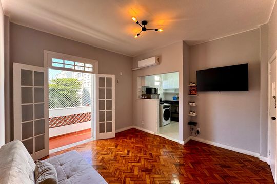 Apartamento para alugar com 1 quarto, 50m² em Laranjeiras, Rio de Janeiro
