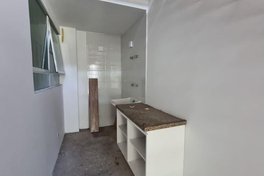 Casa para alugar com 1 quarto, 130m² em Santa Cecilia, São Paulo