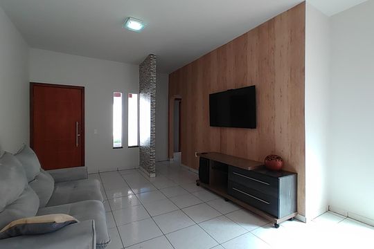 Casa para alugar com 4 quartos, 190m² em Alto Umuarama, Uberlândia