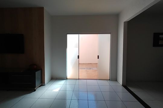 Sala de casa para alugar com 4 quartos, 190m² em Alto Umuarama, Uberlândia