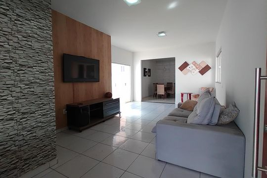 Sala de casa para alugar com 4 quartos, 190m² em Alto Umuarama, Uberlândia