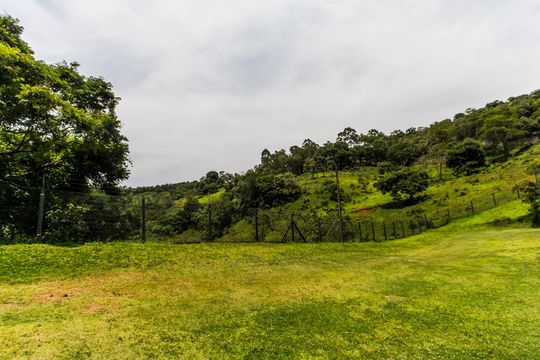 Área comum de casa de condomínio à venda com 2 quartos, 227m² em Parque Sinai, Santana de Parnaíba