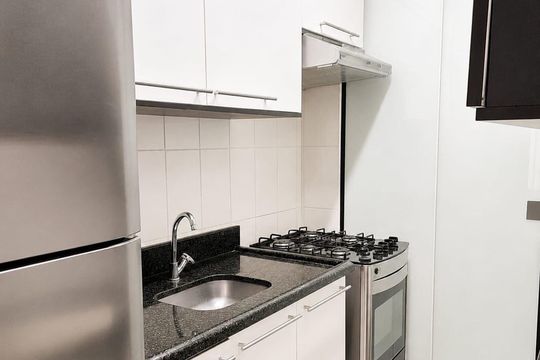 Apartamento à venda com 2 quartos, 47m² em Conjunto Promorar Raposo Tavares, São Paulo