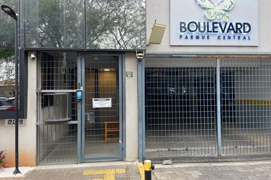 Fachada do Prédio de apartamento para alugar com 2 quartos, 48m² em Centro, Osasco