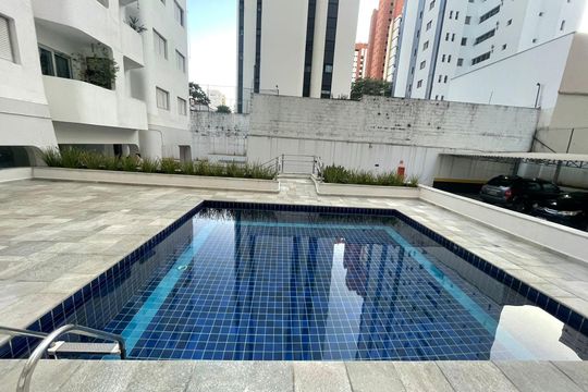 Apartamento à venda com 2 quartos, 57m² em Indianópolis, São Paulo