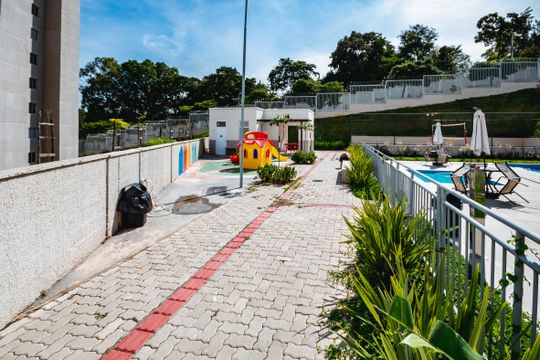 Área comum - Piscina de apartamento para alugar com 2 quartos, 54m² em Mantiqueira, Belo Horizonte