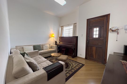 Casa à venda com 3 quartos, 116m² em Vila Mariana, São Paulo