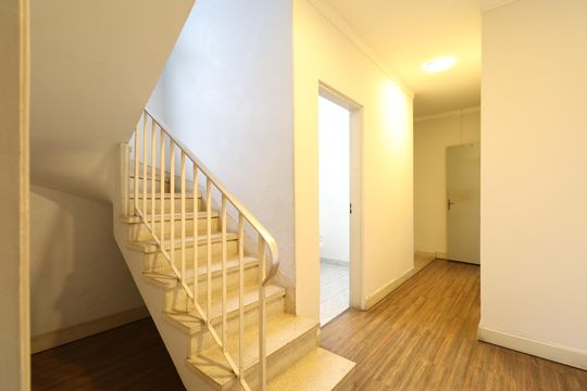 Detalhe de casa para alugar com 6 quartos, 600m² em Lapa, São Paulo