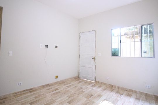 Casa para alugar com 1 quarto, 45m² em Iguatemi, São Paulo