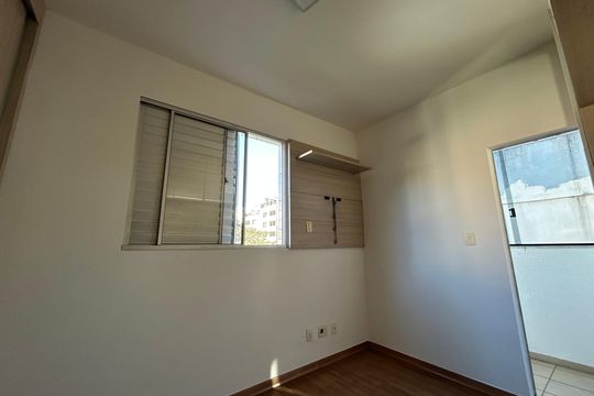 Apartamento à venda com 4 quartos, 180m² em Castelo, Belo Horizonte