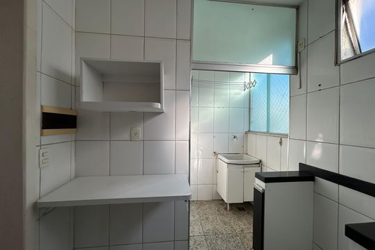 Apartamento à venda com 4 quartos, 180m² em Castelo, Belo Horizonte