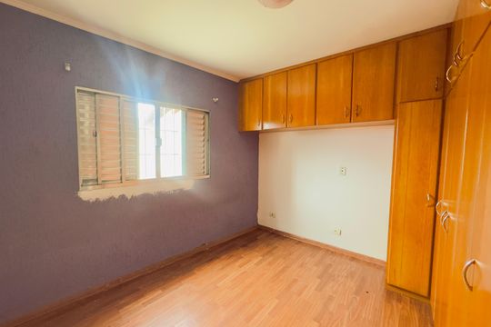 Quarto 2 de casa à venda com 3 quartos, 250m² em Jardim Santa Clara, Guarulhos
